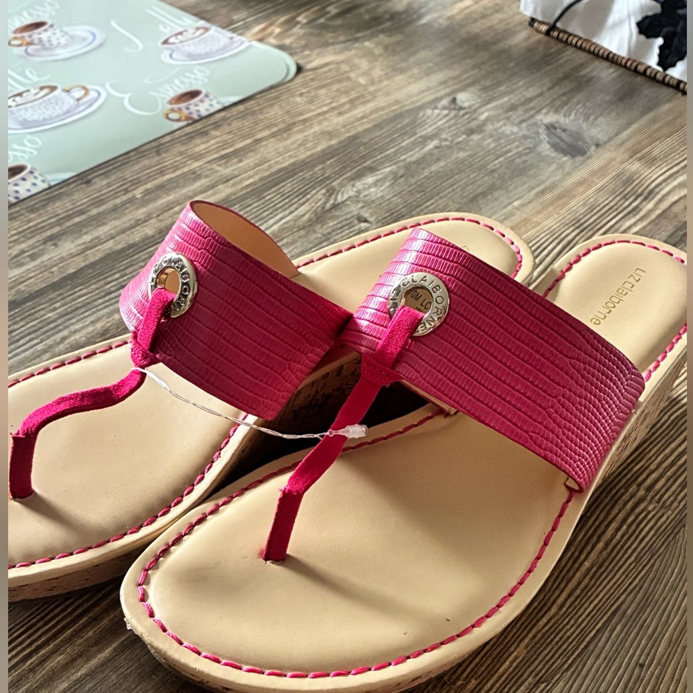Liz Claiborne Lively Pink Wedge Sandals - Size 10 - NWOB! - Picture 11 of 12
